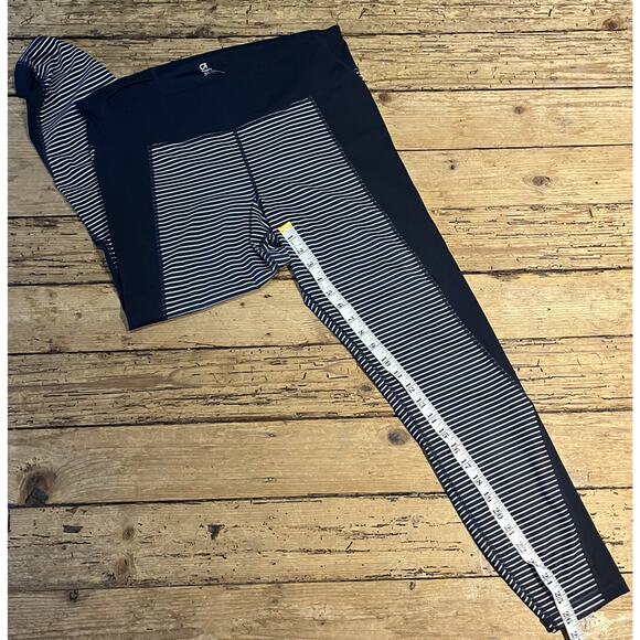 Gap Fit Sculpt Womens Size XL Tall Black White Compression Leggings Striped NWOT - Picture 5 of 6